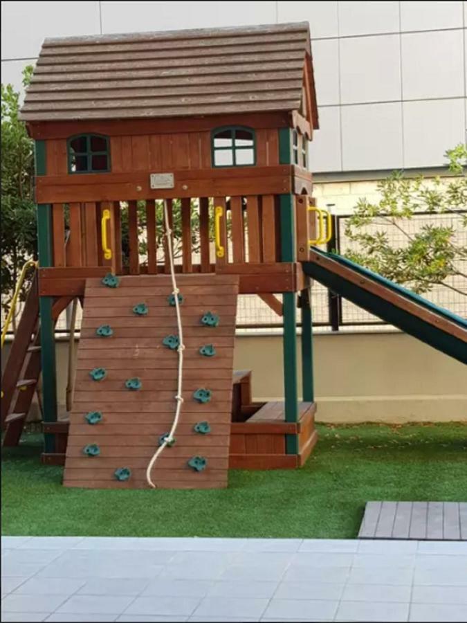 Lovely 2 Bedroom Terrace Wifi Parking Ac Heating Attic 瓦伦西亚 外观 照片